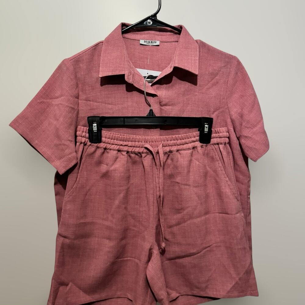 Women’s Vacation Style Linen Button Down Top & Matching Shorts Size: Medium